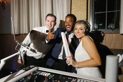Michaels Entertainment, wedding DJ in Detroit, MI