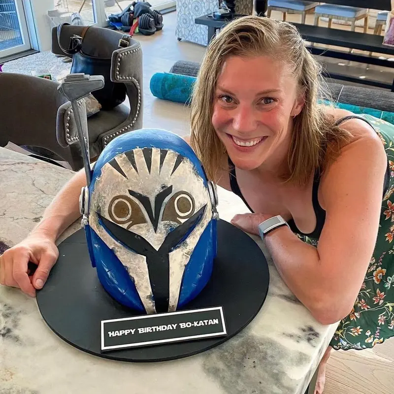 DeliciousArts Custom Cakes